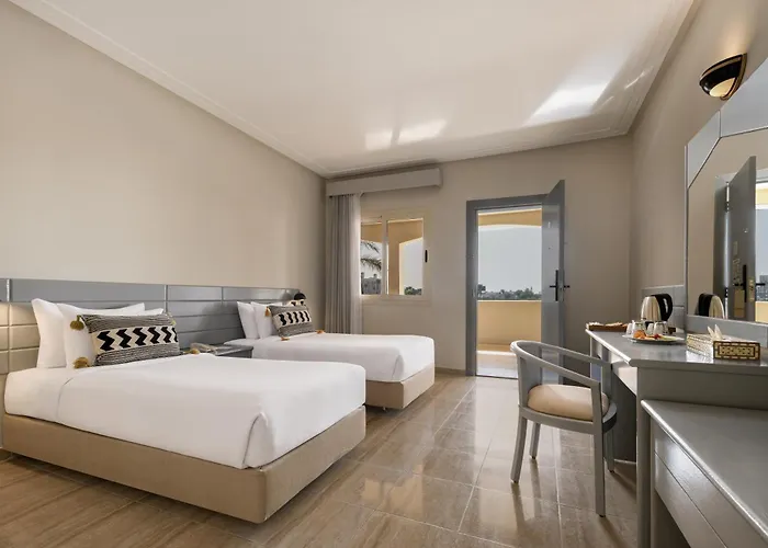 Sindbad Club 4*